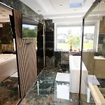 Aix La Chapelle, Exclusive Apartments, Wellness&more, Eilendorf Hotel *