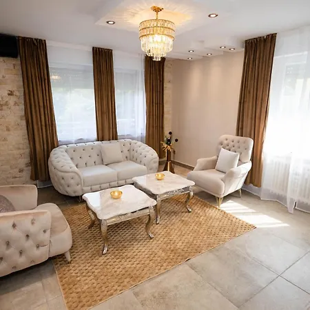 Aix La Chapelle, Exclusive Apartments, Wellness&more, Eilendorf Hotel