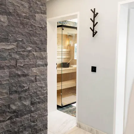 Aix La Chapelle, Exclusive Apartments, Wellness And More, Eilendorf * Aachen