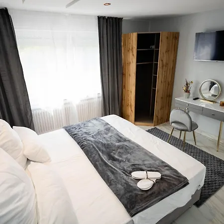 Aix La Chapelle, Exclusive Apartments, Wellness And More, Eilendorf Szálloda *