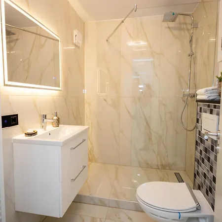 Aix La Chapelle, Exclusive Apartments, Wellness And More, Eilendorf Hotel