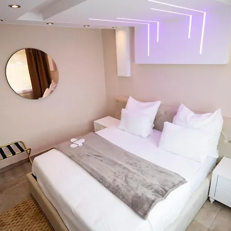 Aix La Chapelle, Exclusive Apartments, Wellness And More, Eilendorf Hotel *