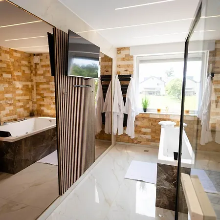 Hotel Aix La Chapelle, Exclusive Apartments, Wellness And More, Eilendorf *