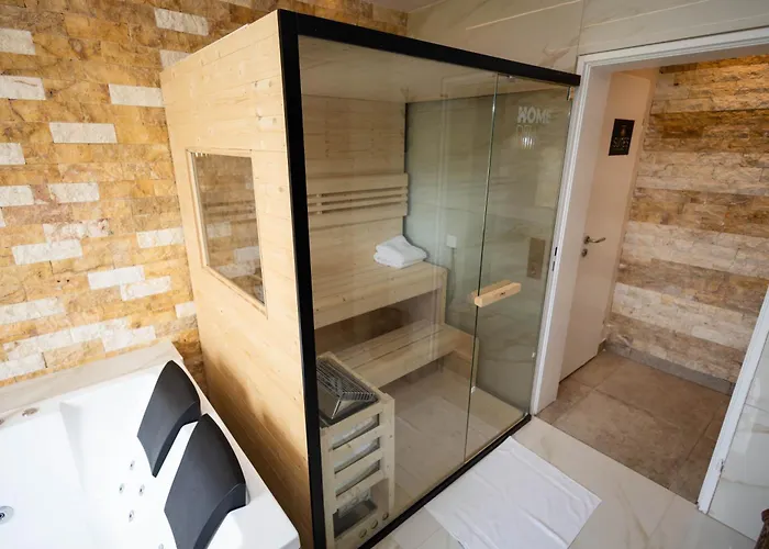 Aix La Chapelle, Exclusive Apartments, Wellness And More, Eilendorf ホテル